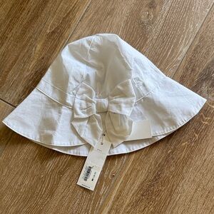 Janie and Jack Classic White Bow Hat